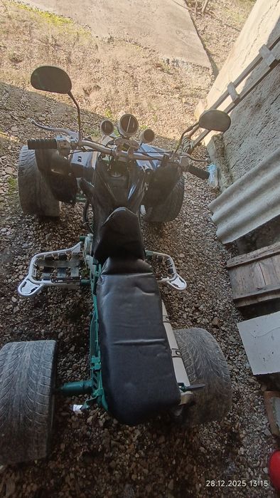 Vând Quad Loncing