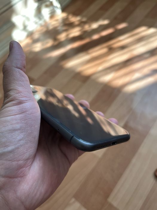 Iphone 11 black 64