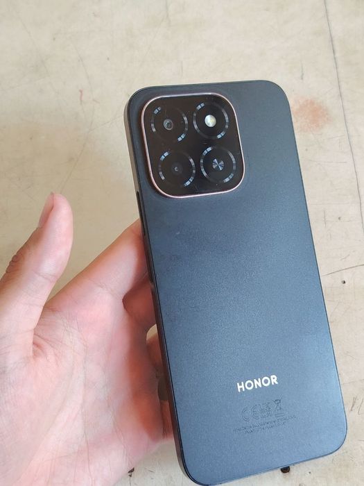 Honor x6c holati yaxshi qotmaydi yengi