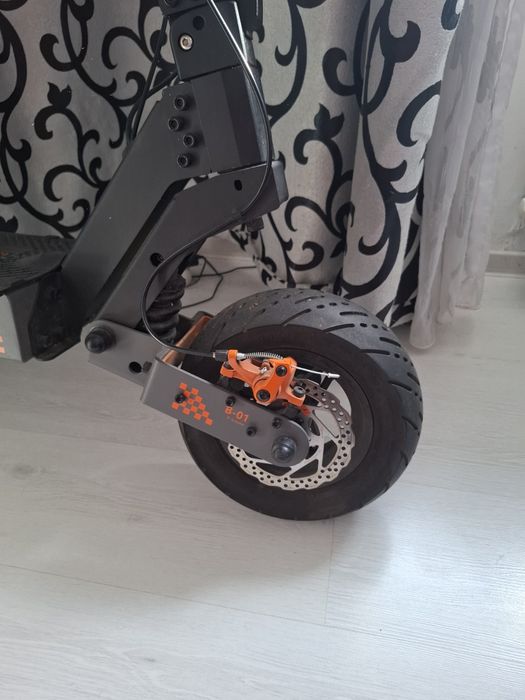 Trotineta kukirin G4