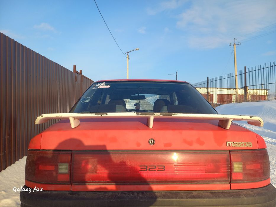 Продам споллер на багажник