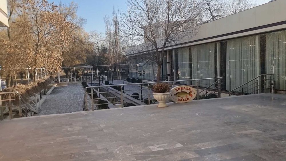 Beruniy metrosi yonida kafe ijaraga beriladi