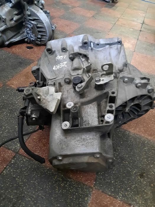 Cutie viteze manuala 6 trepte peugeot 3008 1.6hdi euro5