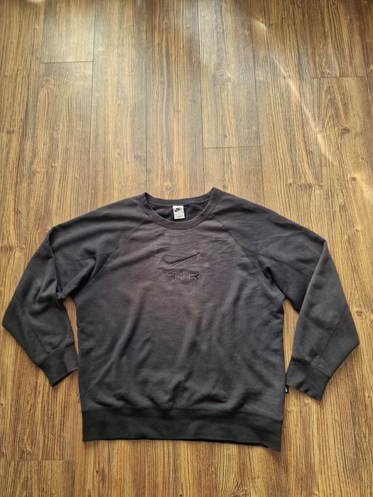 Страхотнен мъжки суитчър  NIKE размер XL / 2XL