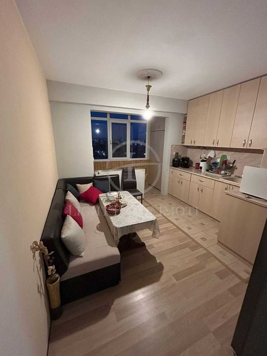 Продава се Тристаен апартамент в Пловдив, Изгрев - 90 кв.м за 737 €/кв.м - Снимка #2