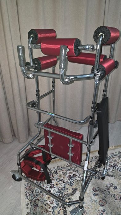 Ходунок-реабилитатор