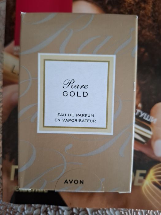 Продам парфюм Avon