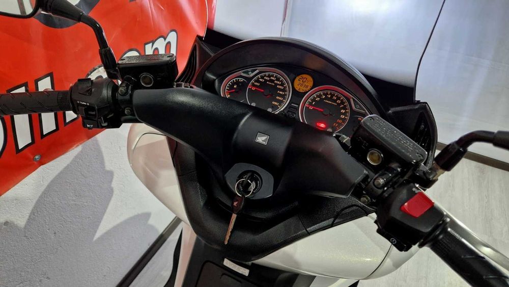 Honda Silver Wing 400