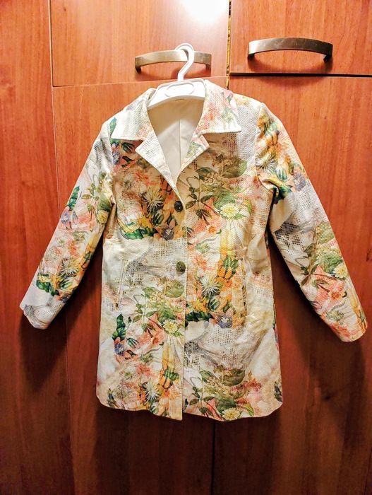 Palton fete 10 - 11 ani