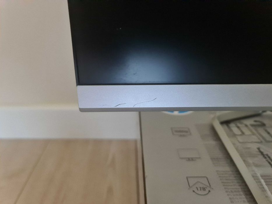Monitor ultra-slim HP 22 inch