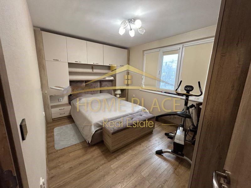 Дава се под наем Тристаен апартамент в Варна, Изгрев - 86 кв.м за 663 € - Снимка #3