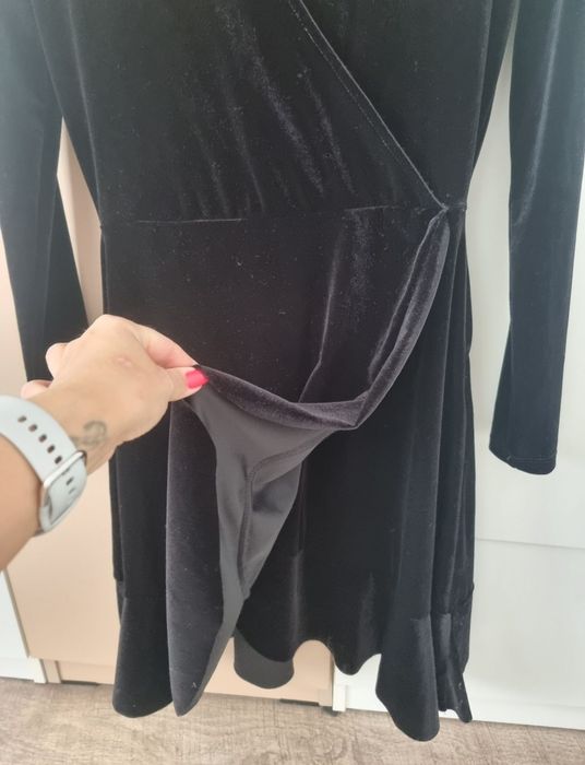 Rochie Reserved de catifea