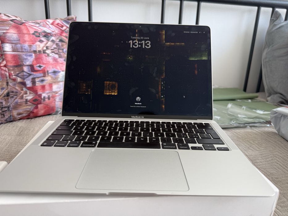 MacBook Air M1 2020 (factura)