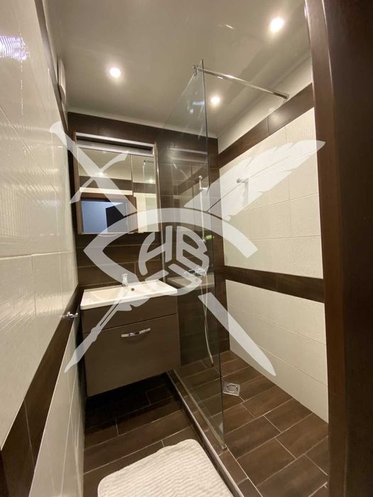 Продава се Двустаен апартамент в Варна, Колхозен пазар - 78 кв.м за 1642 €/кв.м - Снимка #12