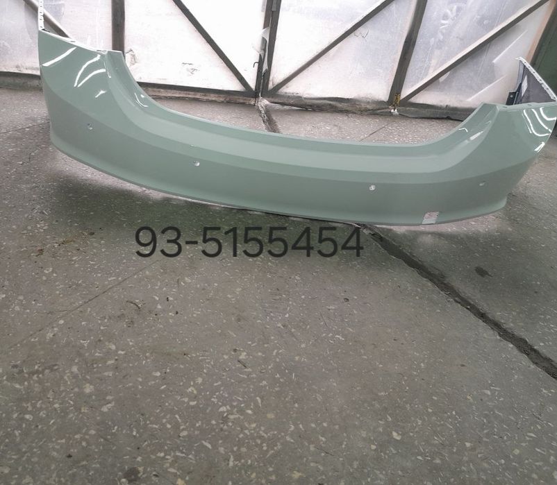 Malibu 2 orqa bamper bo'yalgan tayyor