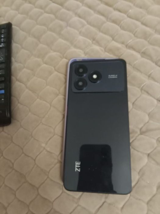 Продам Телефон  ZTE Blade A36