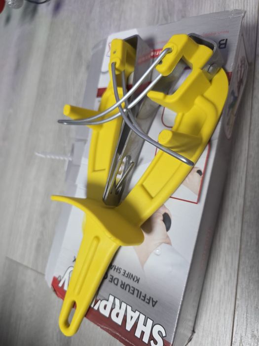 Clac de ascutit cutit folosit