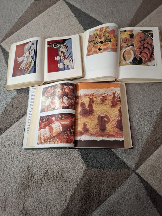 Бебешка книжка -първите думи нова и книги  за храненето