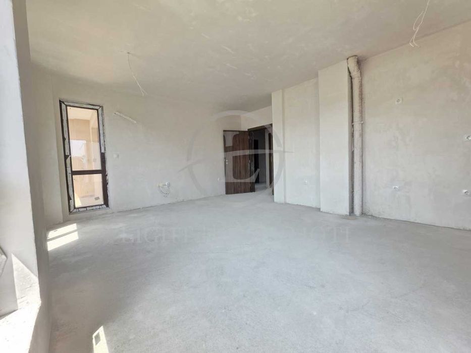 Продава се Тристаен апартамент в Пловдив, Център - 107 кв.м за 2524 €/кв.м - Снимка #5