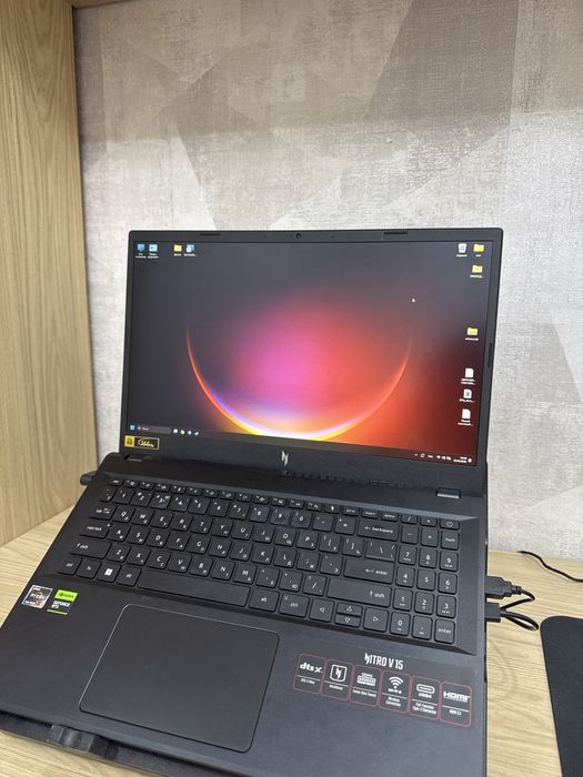 ноутбук Aser nitro v15