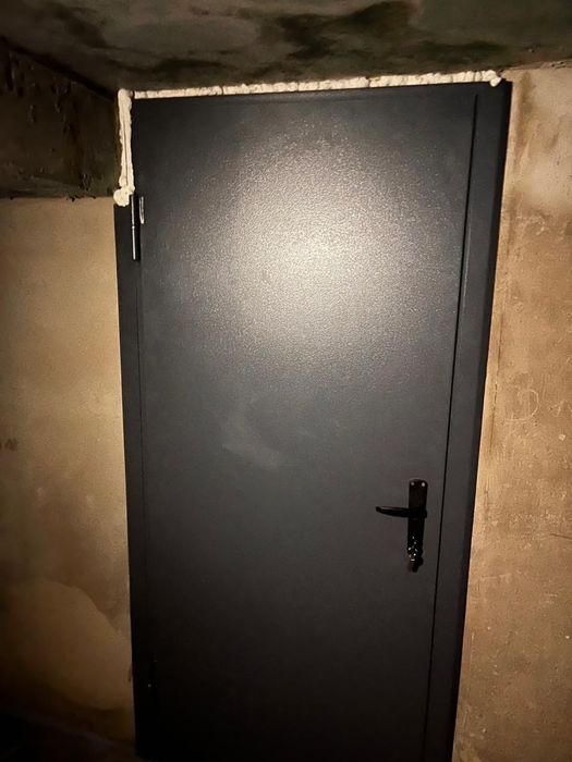 Изготовление металлических дверей