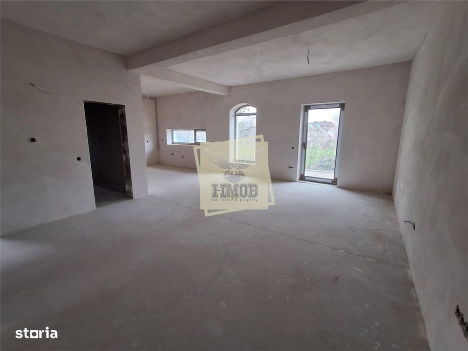 Casa rezidentiala generoasa cu 5 camere 3 bai  dressing  parcare