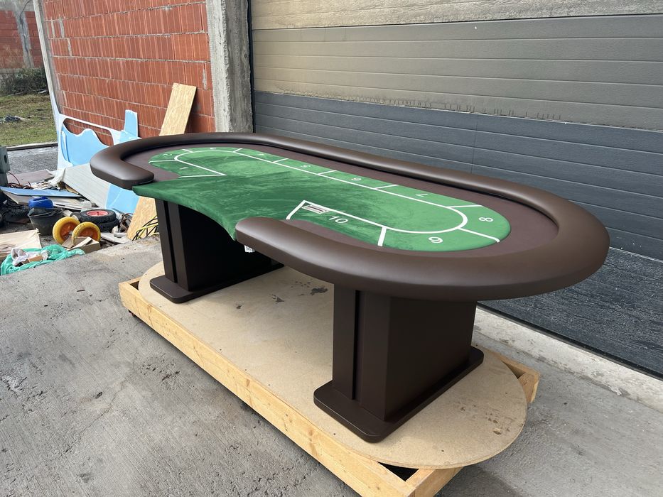 Masa poker personalizata cu intrare dealer 10 persoane CustomTables.eu