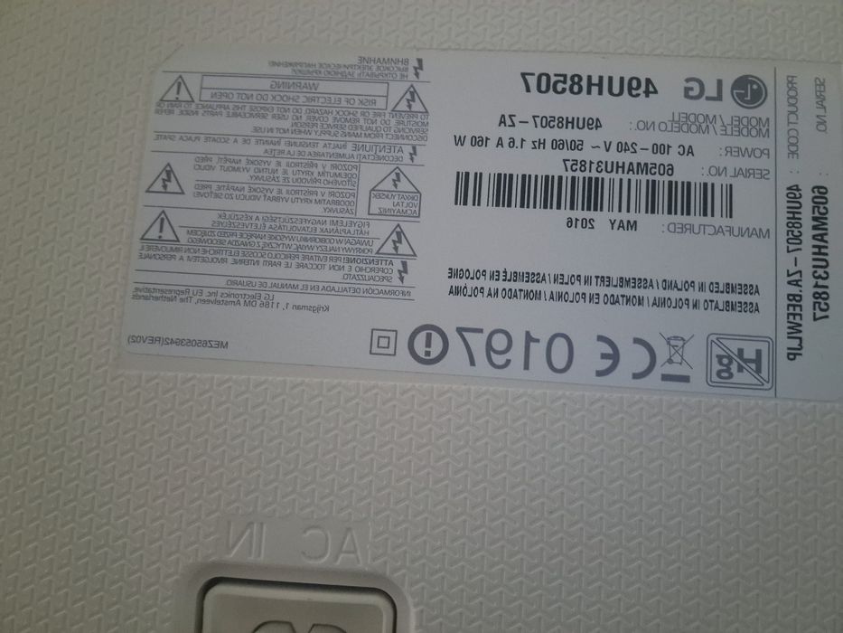 Телевизор  LG 4К  3D Ultra HD 49"  UH8507 made in Poland