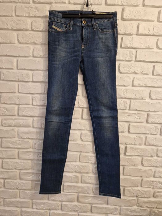 Blugi Diesel dama stretch original marimea 26  32