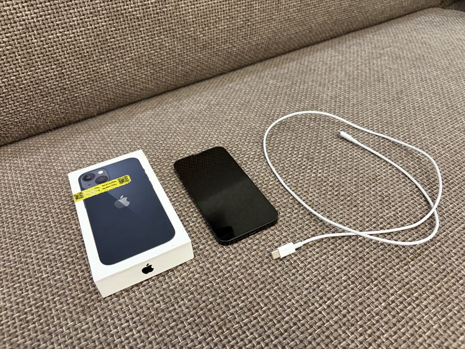 Iphone 13 в отличном состоянии