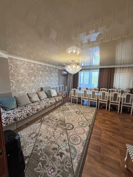 Продаётся 5 комнатная квартира