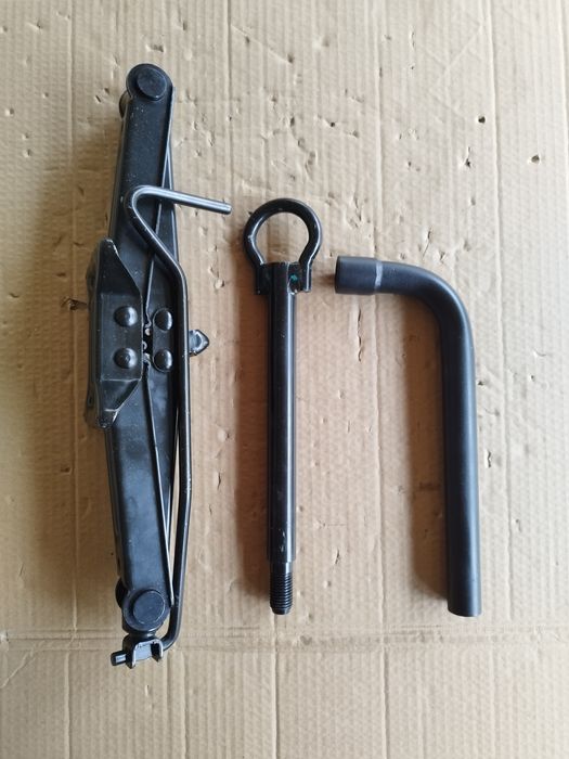 Cric Renault Megane 3-4/ Scenic