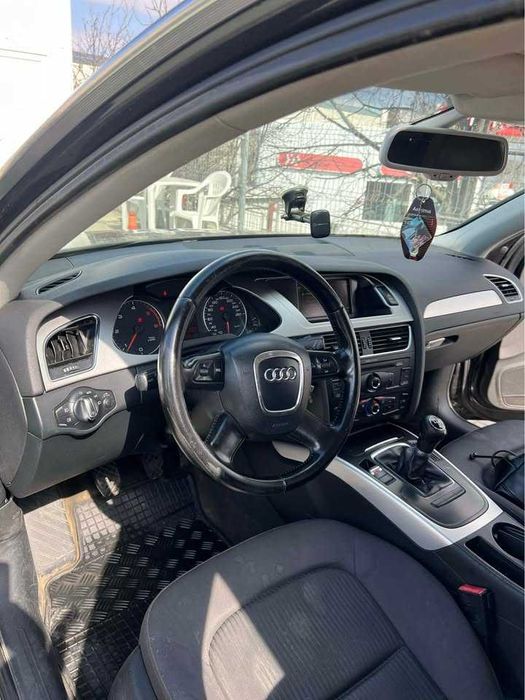 Vand Audi a4 B8, 2.0TDI