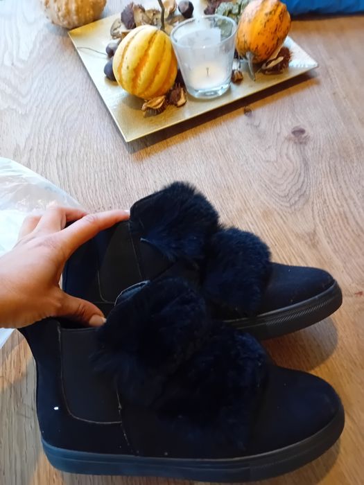 Дамски боти номер 38