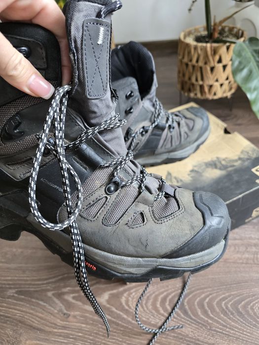 Bocanci Salomon Quest 4D