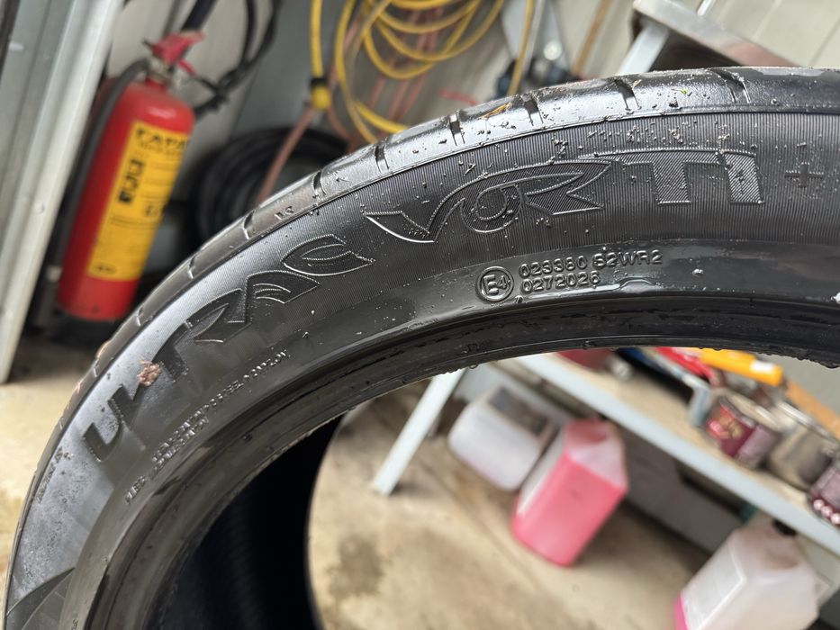 Vredestein Ultrac Vorti+ 275/40/R22 DOT 09/23