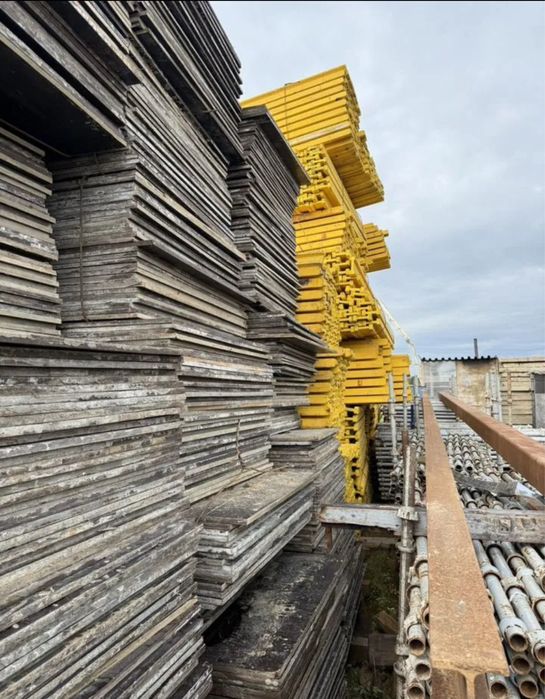 Балка деревянная h-20