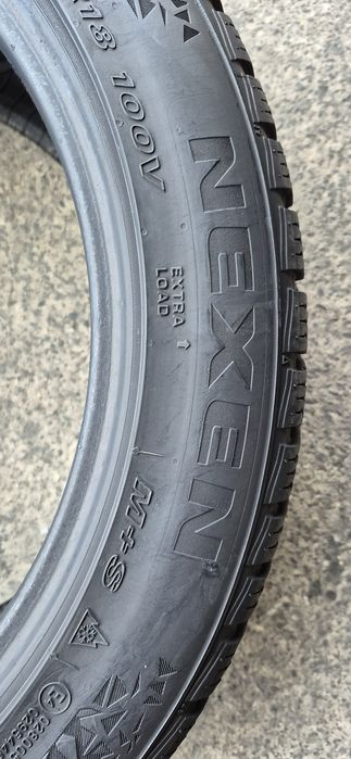 4 anvelope iarna Nexen,fata 245/45/18,spate 275/40/18.Pret/bucata.