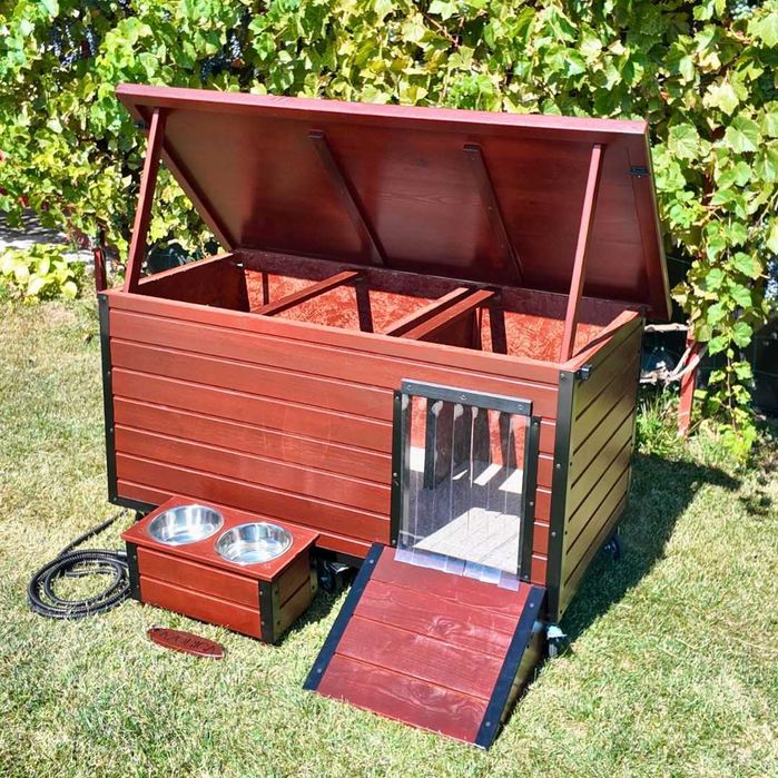 Cusca Caine Izolata Cu Incalzire Electrica & Fereastra Culoare Castana