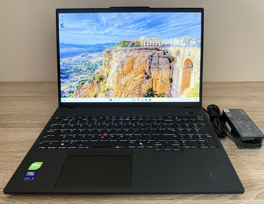 Lenovo T16 Gen4 NOU ! 32GB 1TB i5 Ultra ! P16 P16s Gen1 Gen2 Gen3