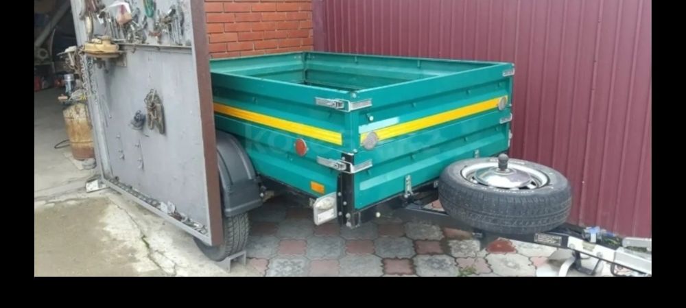 Продам прицеп новый