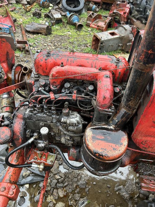 Piese motor mccormick internatioanl 430 432 439 pose