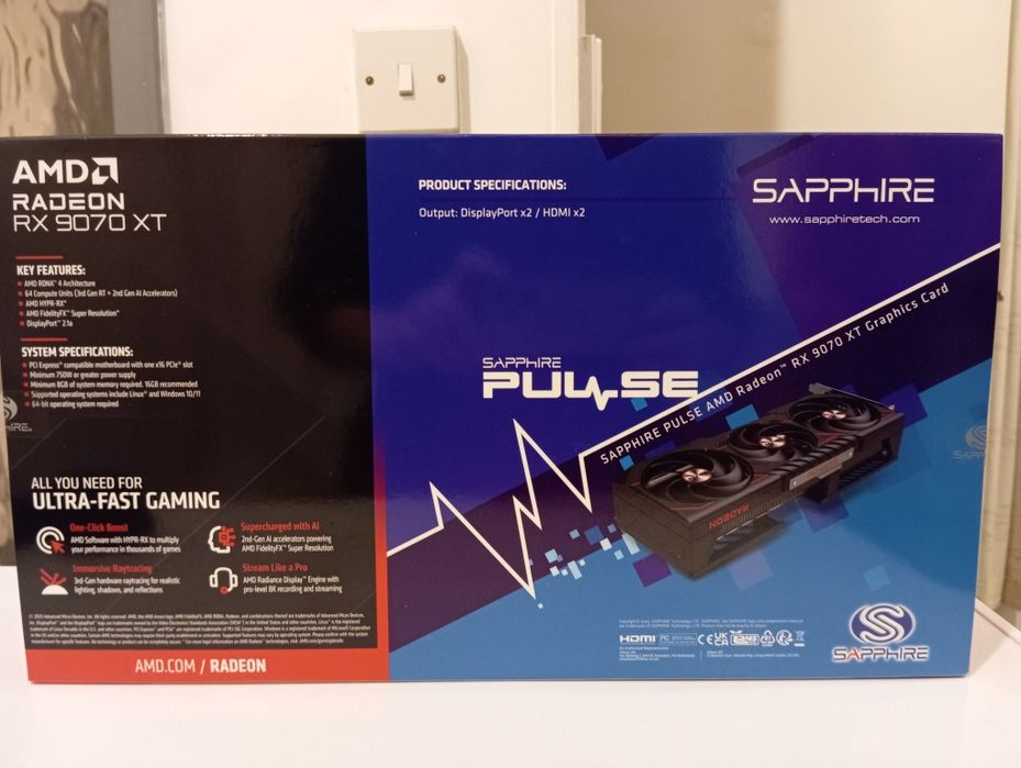 Placă video Sapphire Pulse AMD Radeon RX9070XT 16GB GDDR6, 256-bit