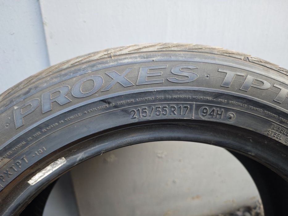 Продам б.у.шину Toyo Proxes TPT