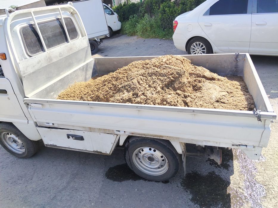 Лабо Хизмати Лубой нарса Тошамиз Инсоф блан