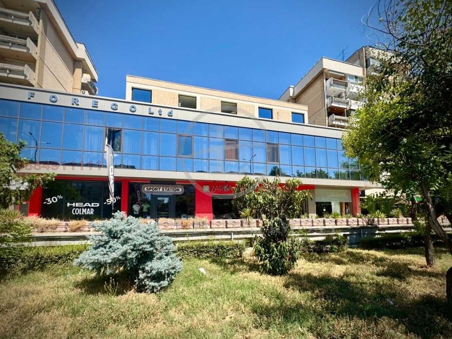 Продава се Офис в Пловдив, Център - 240 кв.м за 1428 €/кв.м - Снимка #12