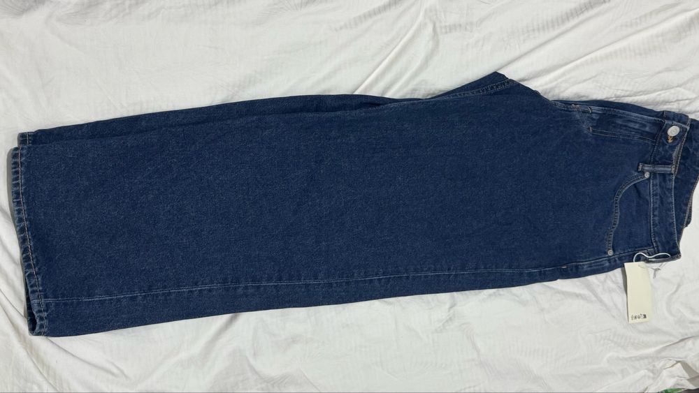 Новые джинсы H&M