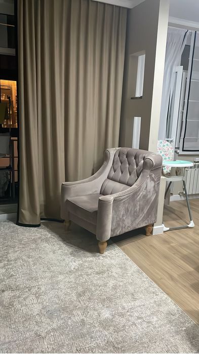 Продам комплект диван и кресло