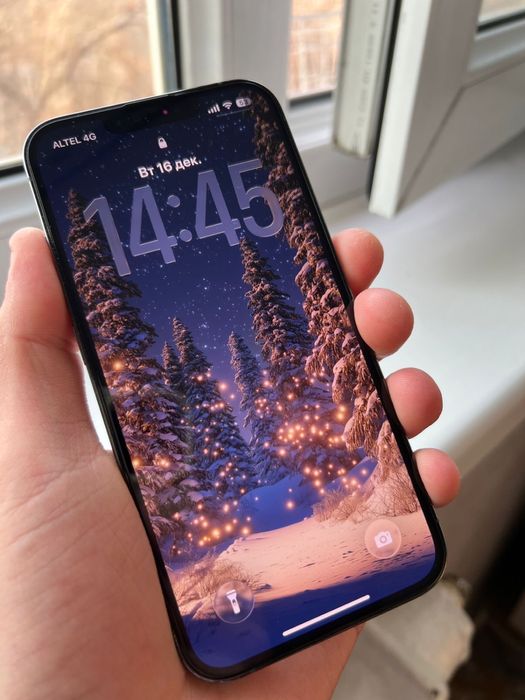 Продам Iphone 13 pro