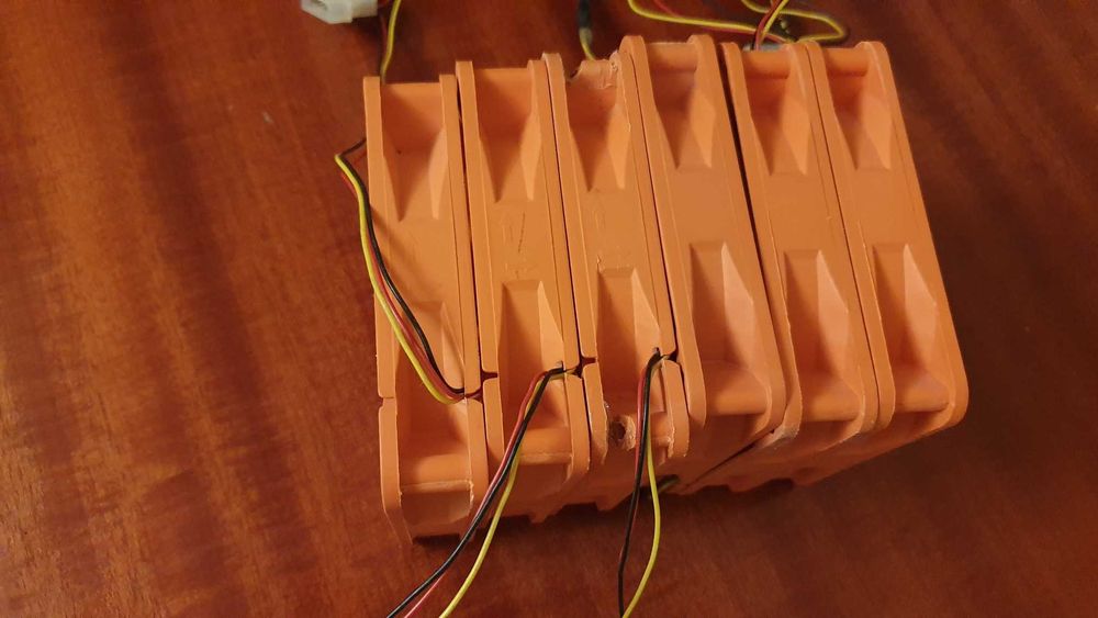 6 ventilatoare Yate Loon D12SL-12